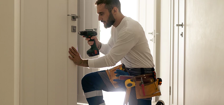 Mailbox Lock Installation Expert in Tustin, California